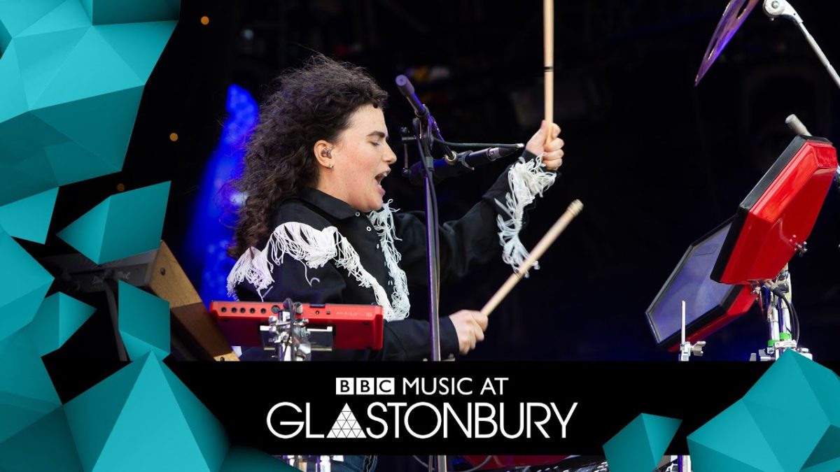 Georgia - About Work The Dancefloor (Glastonbury 2019)