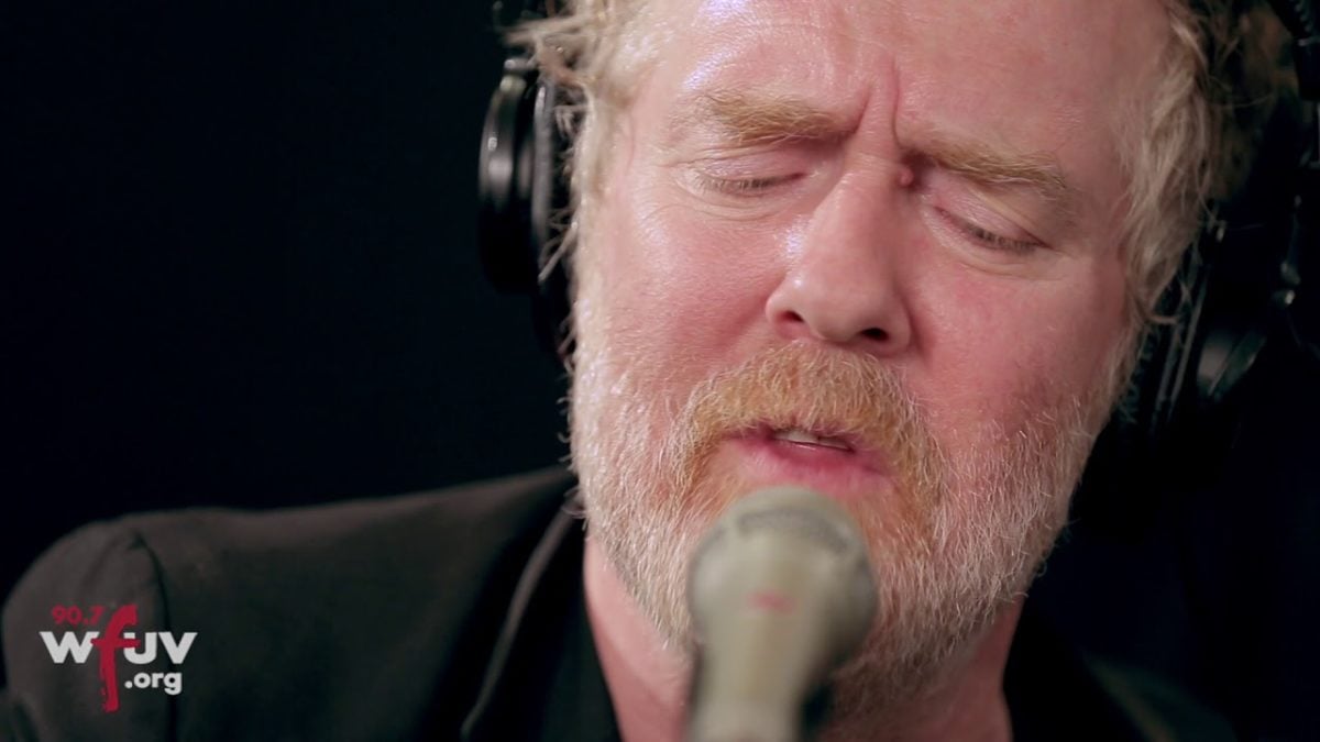 Glen Hansard - "Don't Settle" (Live at WFUV)