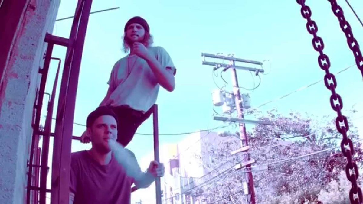 Goldensuns - Give It Up (Buzzsession)