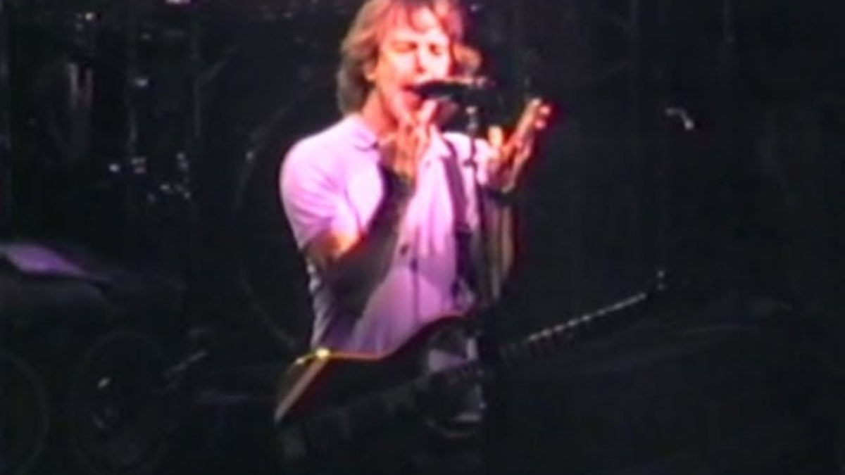 Grateful Dead 1986 3-25 (2 cam) Spectrum, Philadelphia, Pa.  Set 2 (LoloYodel)