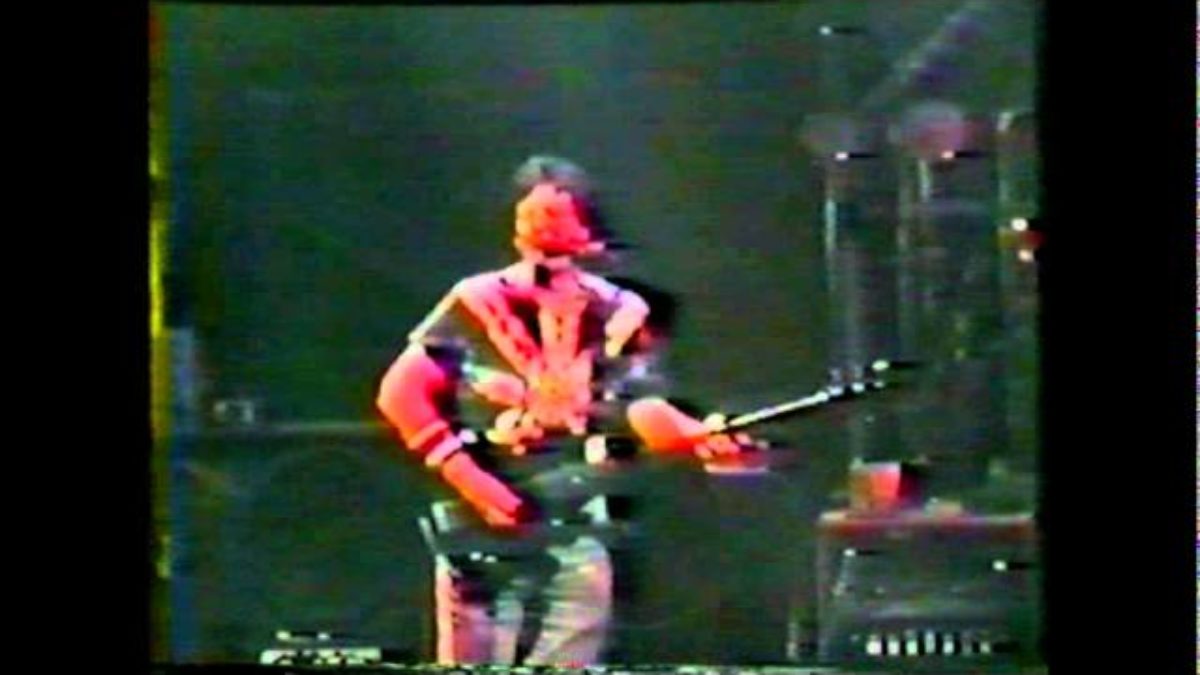 Grateful Dead 3-20-1986 Hampton, VA -  Box of Rain (the bust-out!)