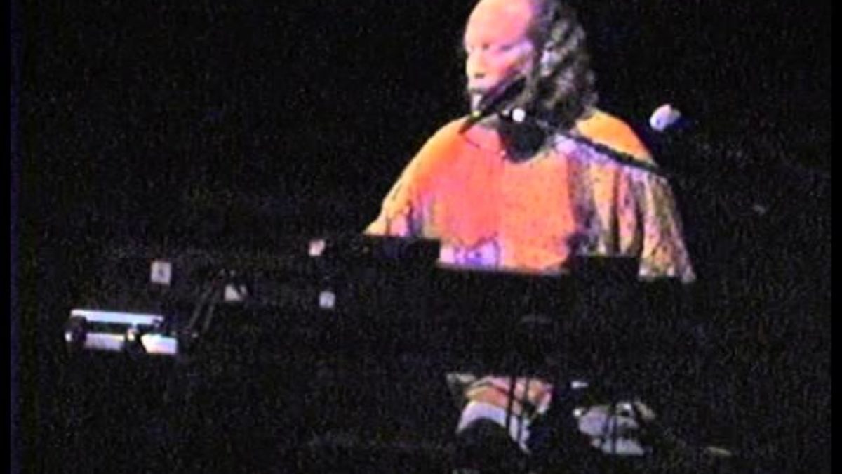 Grateful Dead 3-31-93 It's All Over Now