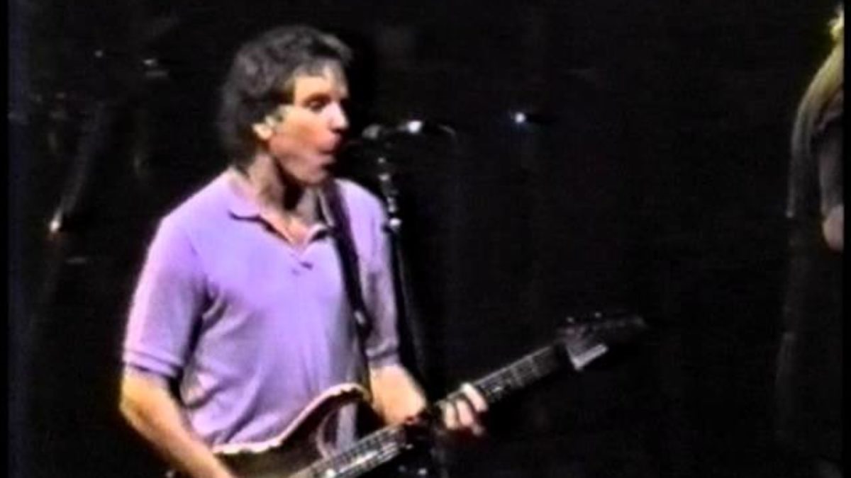 Grateful Dead 9 16 87 Truckin'