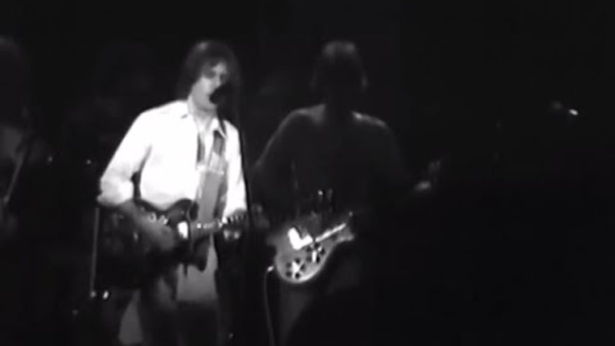 Grateful Dead - Looks Like Rain - 12/30/77 - Winterland (OFFICIAL)