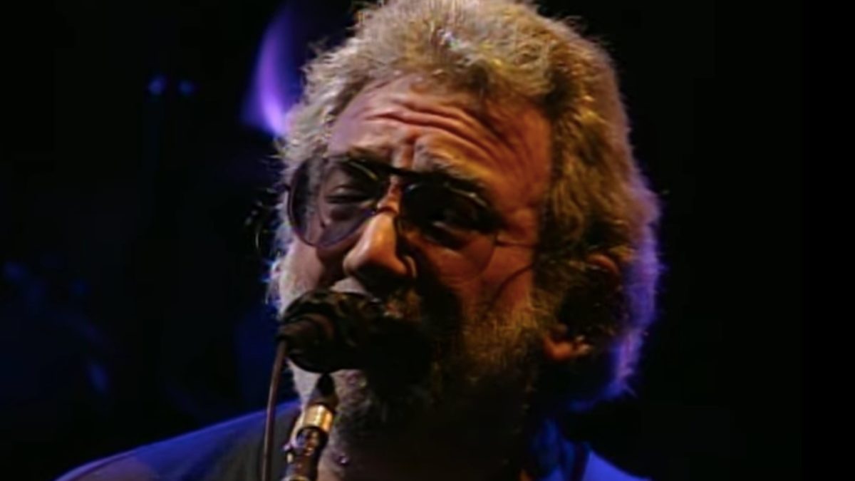 Grateful Dead Performs ‘Black Peter’ In 1990: Pro-Shot Video