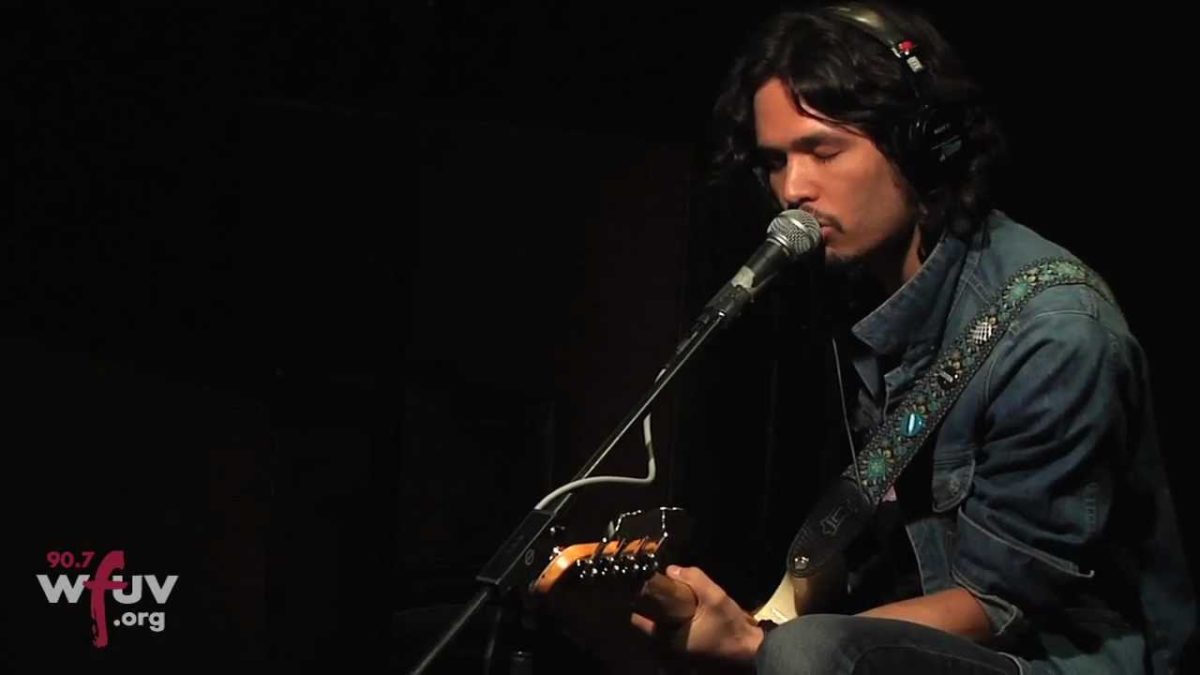 Hacienda - "Let Me Go" (Live at WFUV)