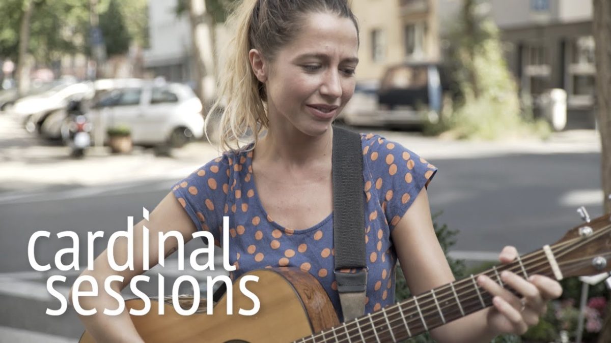 Hanna Leess - My God Knows How To Cry - CARDINAL SESSIONS