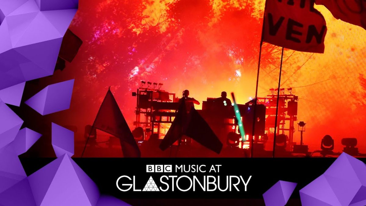 The Chemical Brothers - Hey Boy Hey Girl (Glastonbury 2019) | FLASHING IMAGES