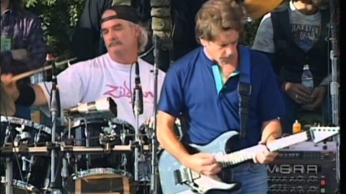 Grateful Dead - China Cat Sunflower / I Know You Rider - 11/03/91 - Golden Gate Park (OFFICIAL)