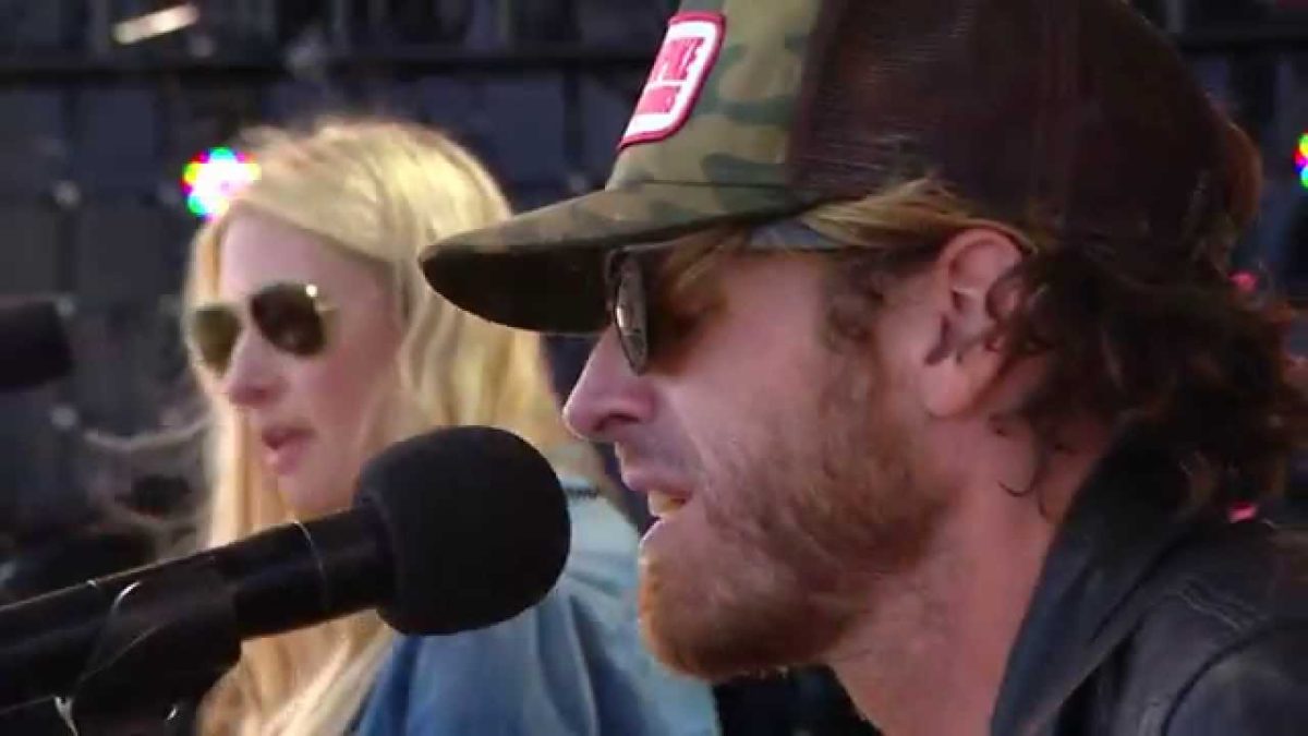 Holly Williams - "Let You Go" (Live at Farm Aid 30)