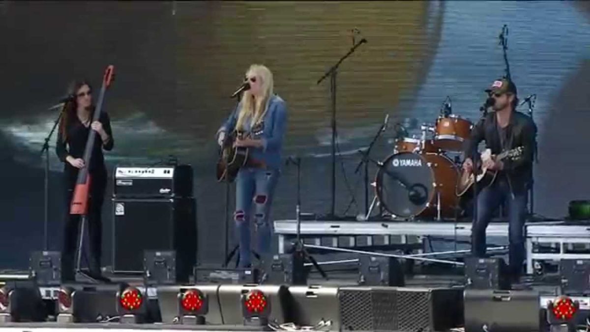 Holly Williams - Let You Go (Live at Farm Aid 30)