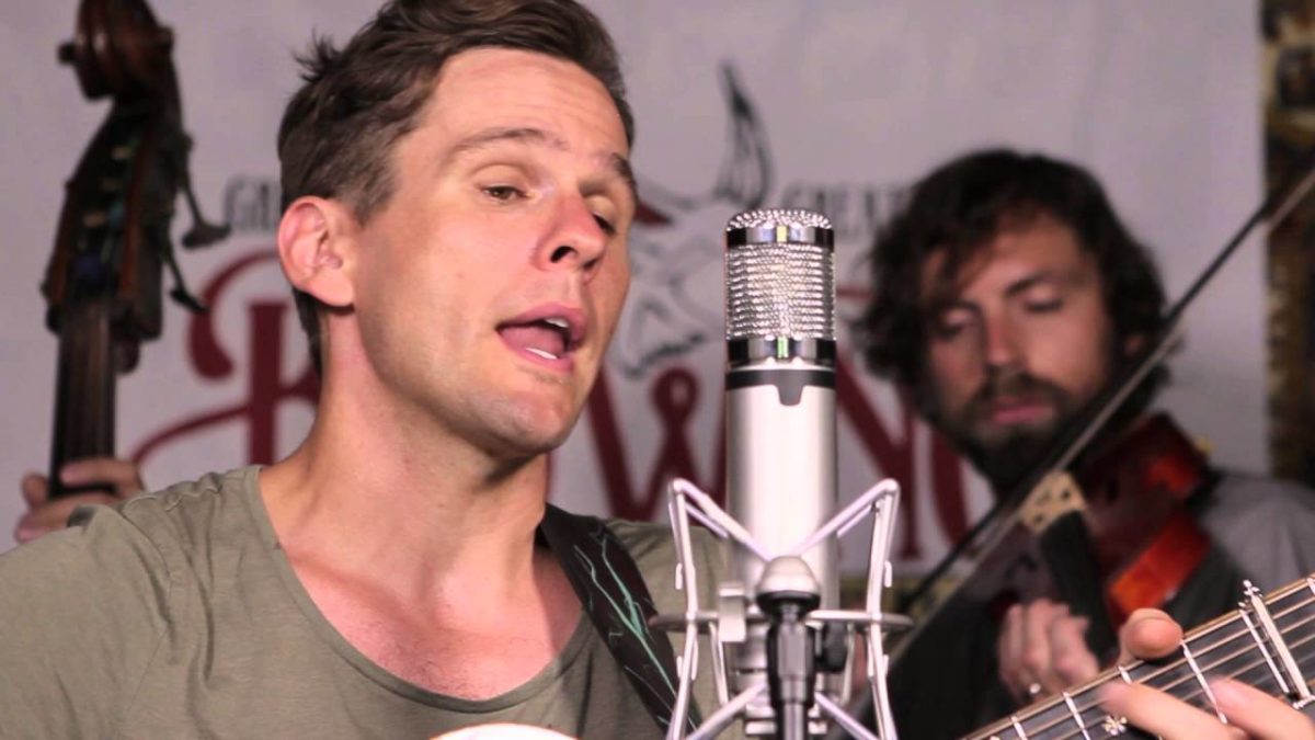 HOT CAN SESSION: The Steel Wheels - "So Lonely" // The Bluegrass Situation