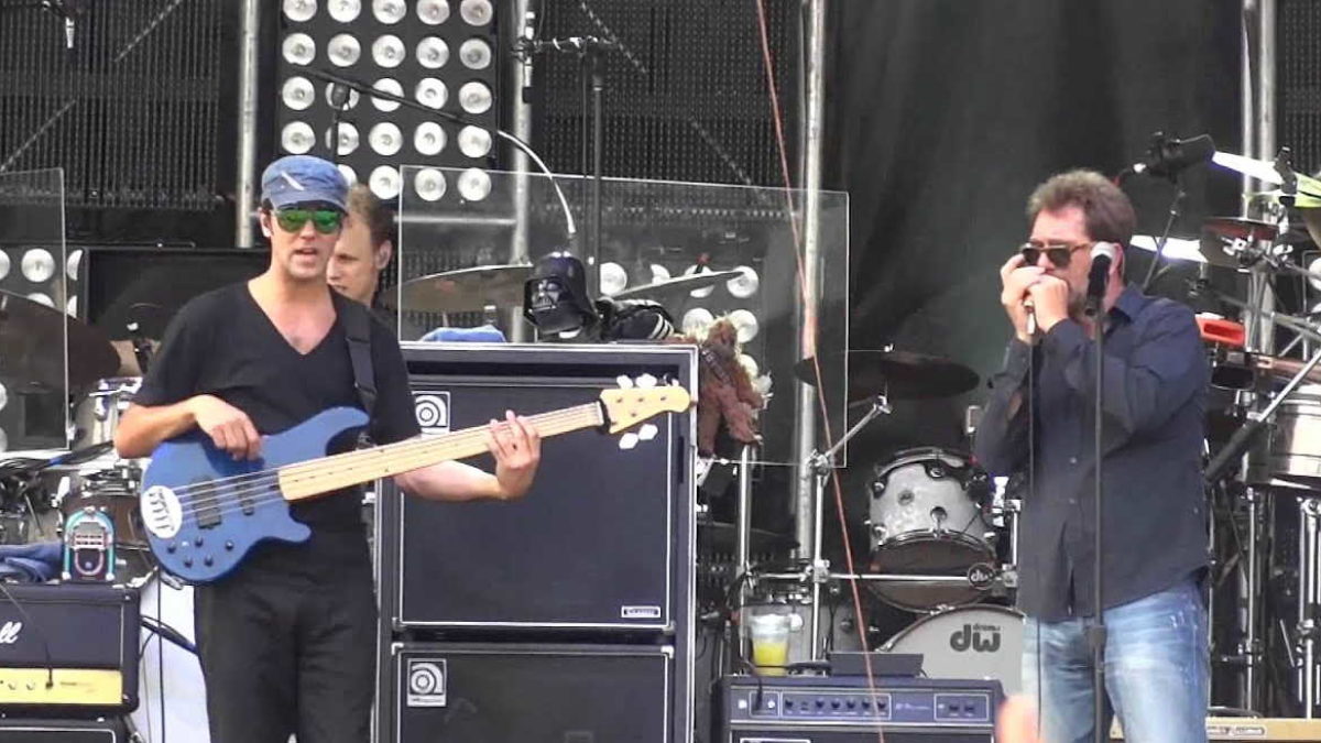 Umphrey’s McGee 2011 Set With Huey Lewis Among Upcoming ‘Summer Camp Sessions’ Premieres