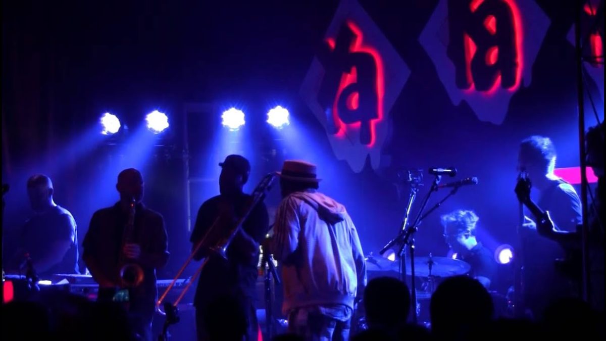 Galactic & Corey Glover - Night People 6/17/11 Louisville, KY @ Headliners (3-cam HD)