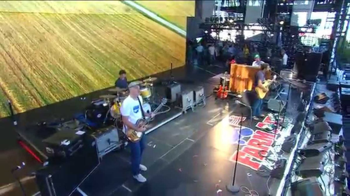 Jack Johnson - Taylor (Live at Farm Aid 30)