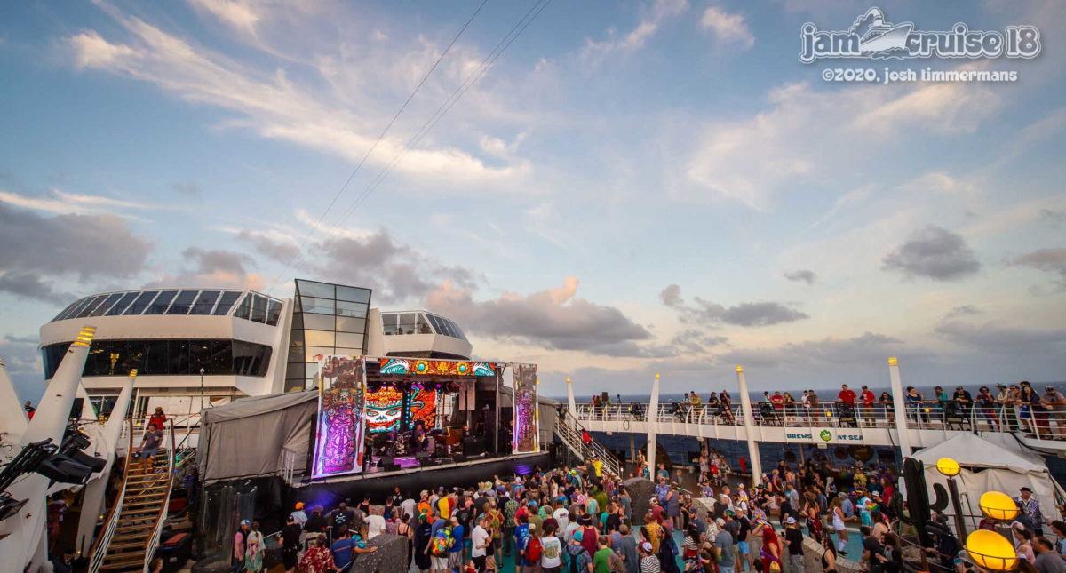 Jam Cruise 18 Pool Deck