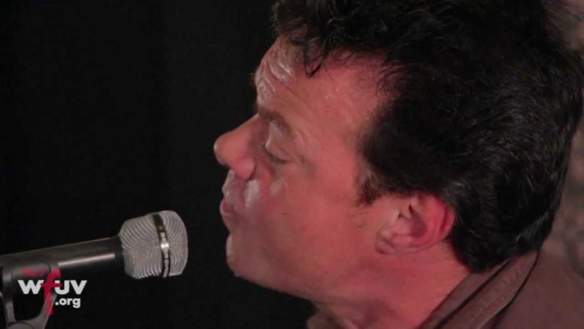 James Hunter - "Minute By Minute" (Live at WFUV)