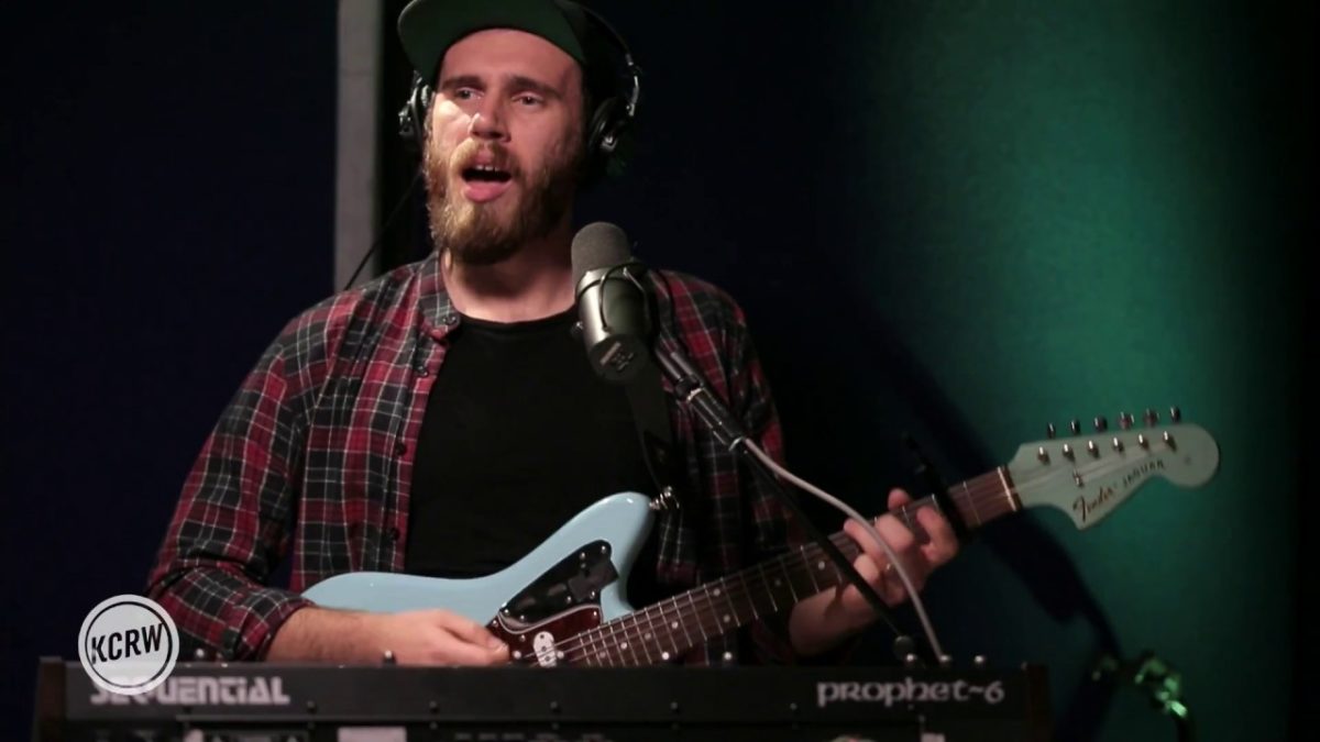 James Vincent McMorrow performing "Last Story" Live on KCRW