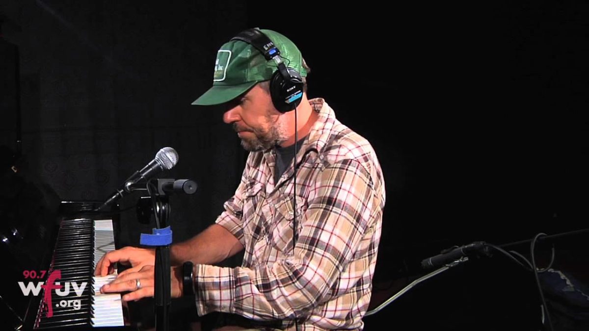 Jason Lytle - "Get Up and Go" (Live at WFUV)