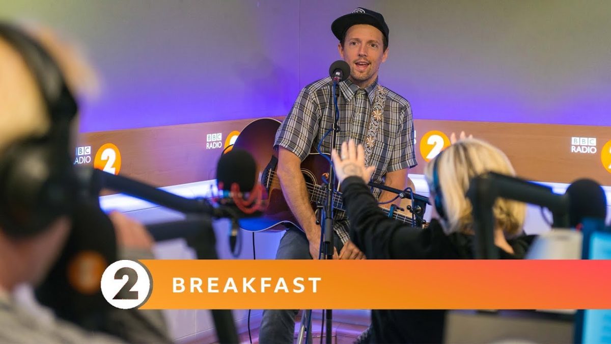Jason Mraz - Rocket Man (Elton John cover, Radio 2 Breakfast Show session)