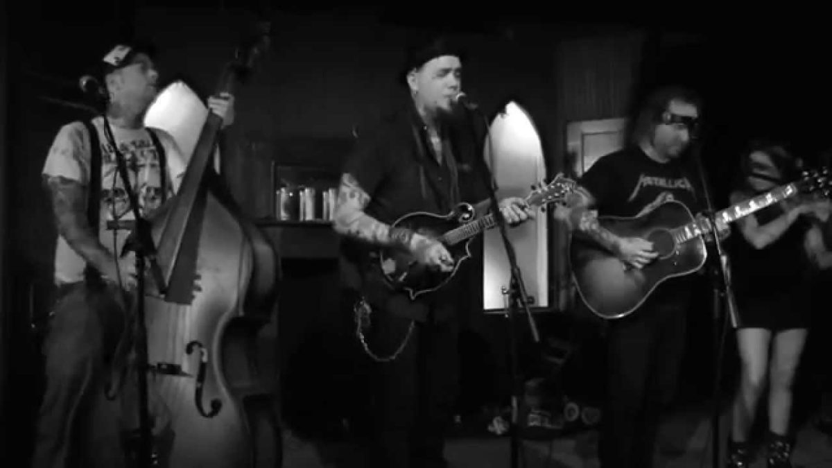 Jayke Orvis and the Broken Band: "Feelings Like This"