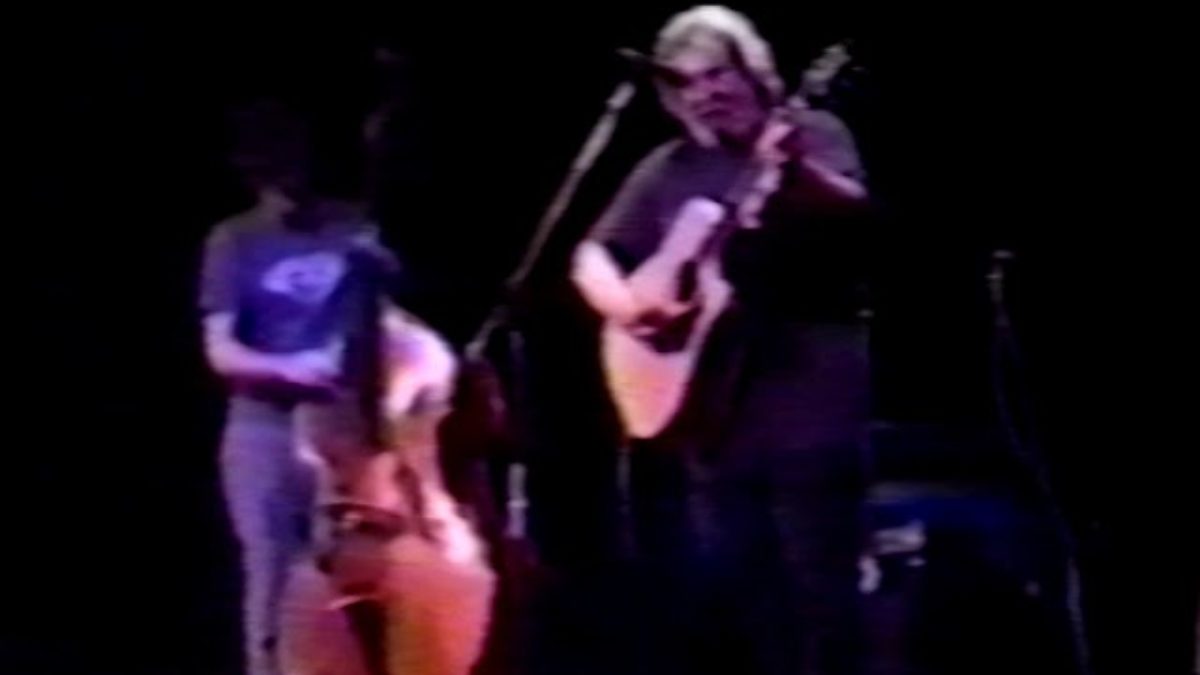 Jerry Garcia & John Kahn - Friend Of The Devil - 7/6/1976 - unknown -