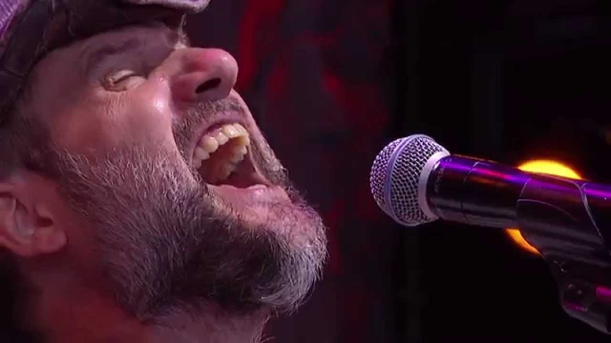 Jesse Lenat - Devil Be (Live at Farm Aid 2014)