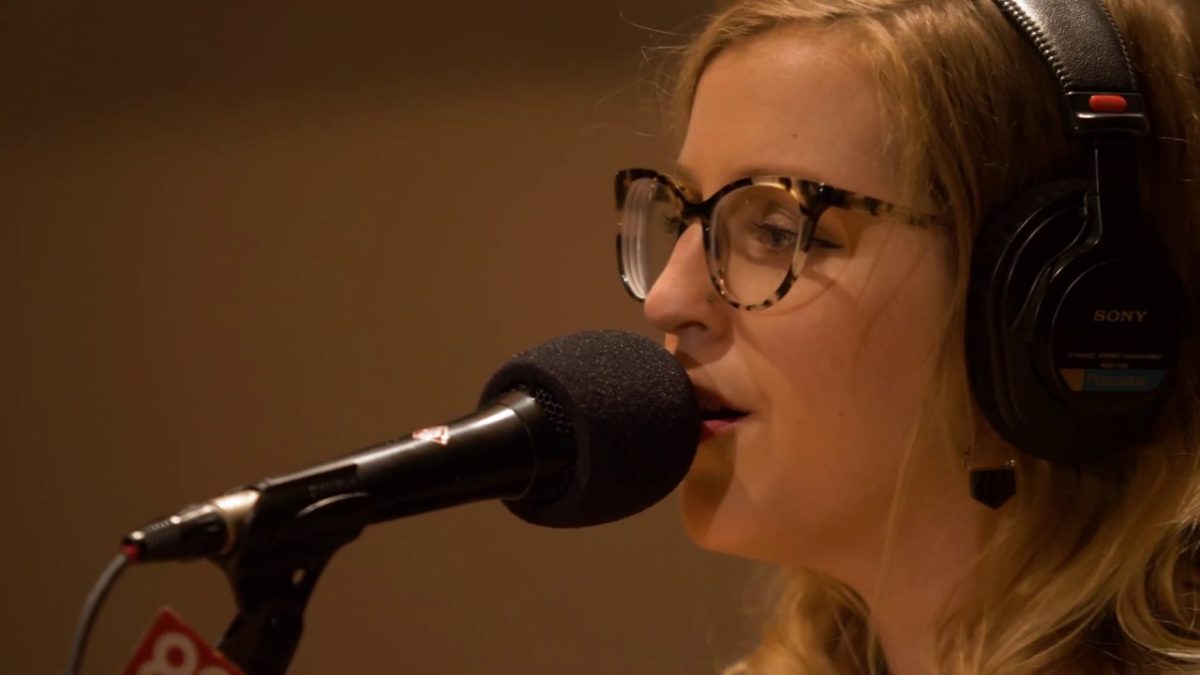 Jillian Rae - White Walls (Live at The Current)