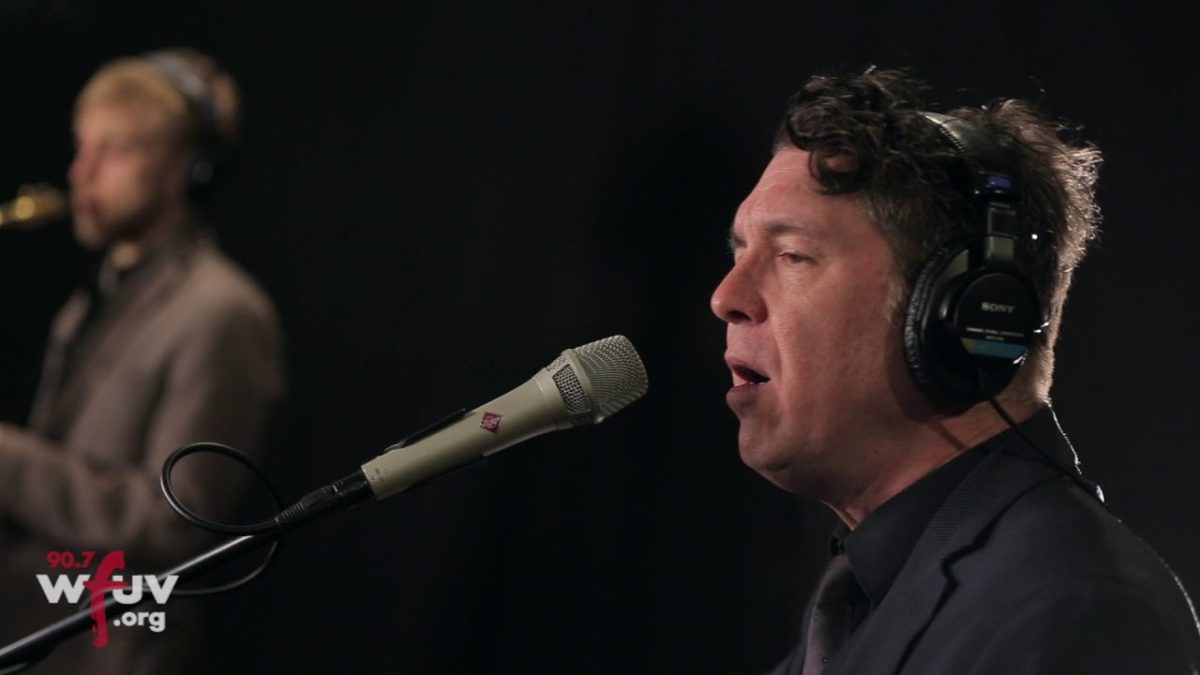 Joe Henry - "Believer" (Live at WFUV)