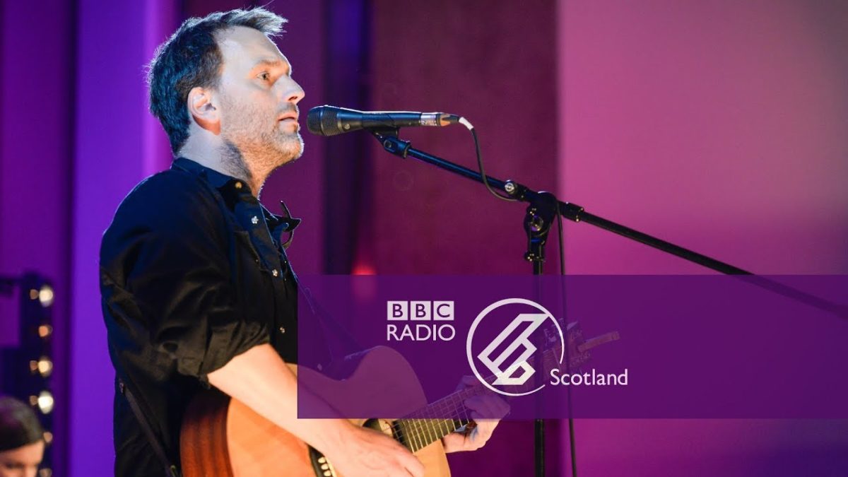 Jon Boden - Moths in the Gaslight (The Quay Sessions)