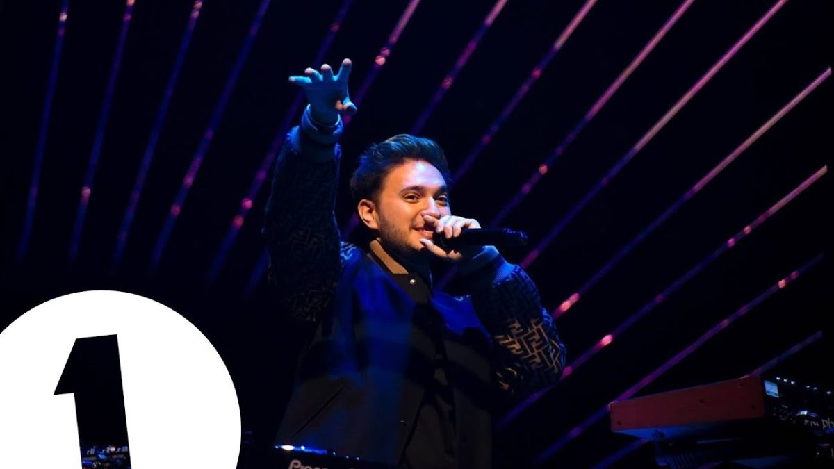 Jonas Blue feat. Jack & Jack - Rise (Radio 1's Teen Awards 2018)