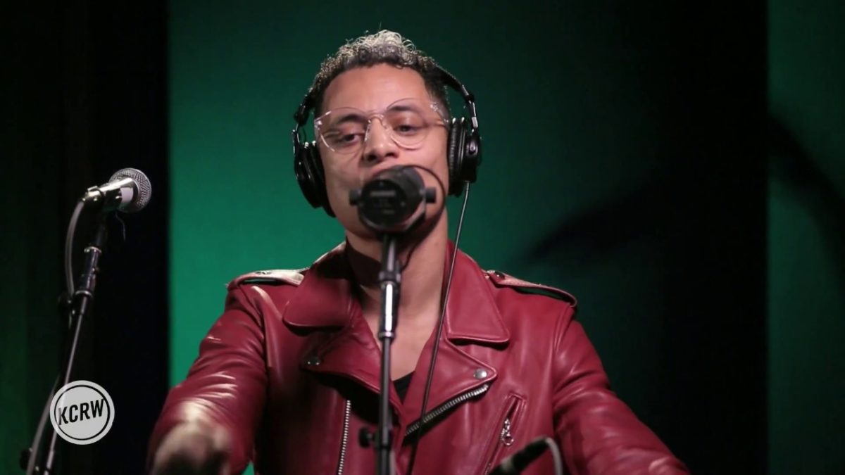 José James performing "Closer" Live on KCRW