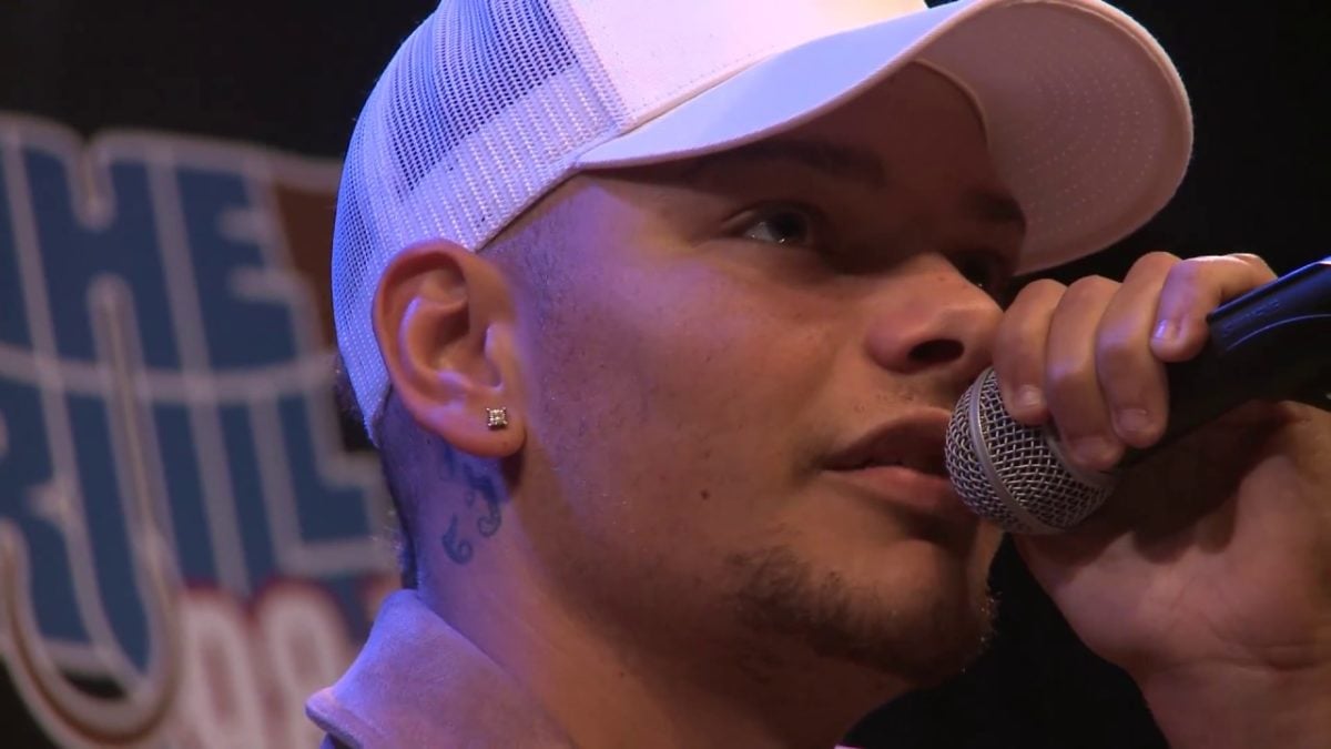 Kane Brown - What Ifs (98.7 THE BULL)