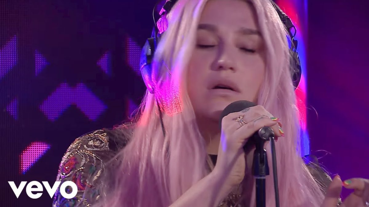 Kesha - Silence (Marshmello & Khalid cover in the Live Lounge)
