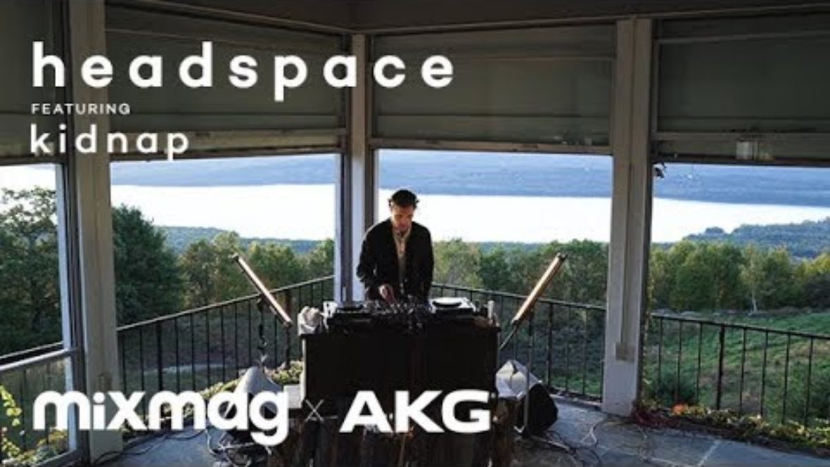 KIDNAP sunrise set from Allaire Studios | HEADSPACE by AKG and Mixmag