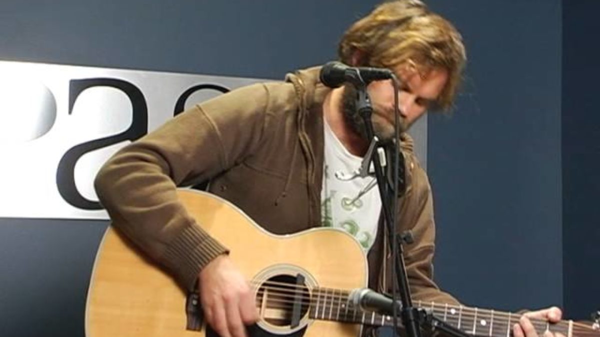 Neil Halstead - Oh! Mighty Engine - 7/6/2007 - Paste Magazine Offices, Decatur, GA