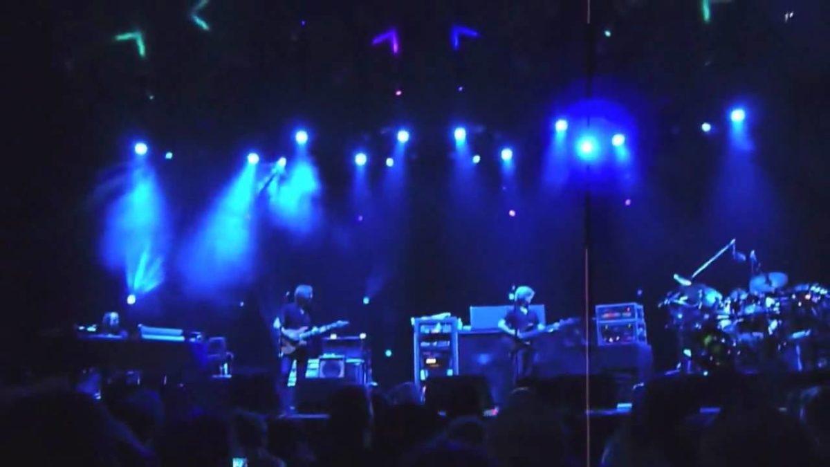 Phish - Killing In The Name - 7/4/10 -  [Multicam] - 7/4/10 - (Rage Against The Machine Cover)