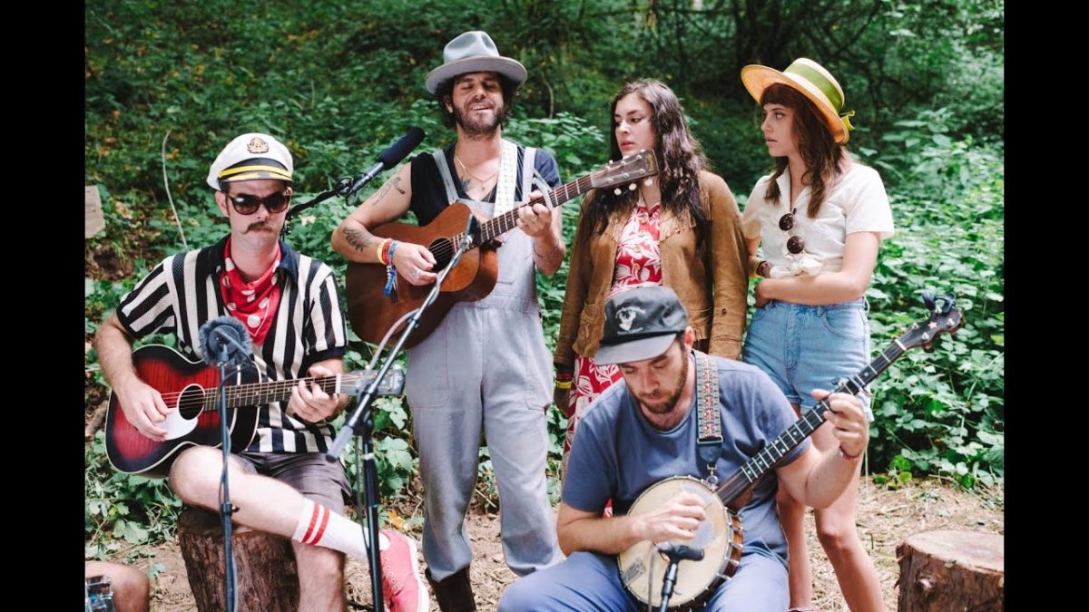 Logging Road (S01E05) Langhorne Slim & the Law - Changes @Pickathon 2015