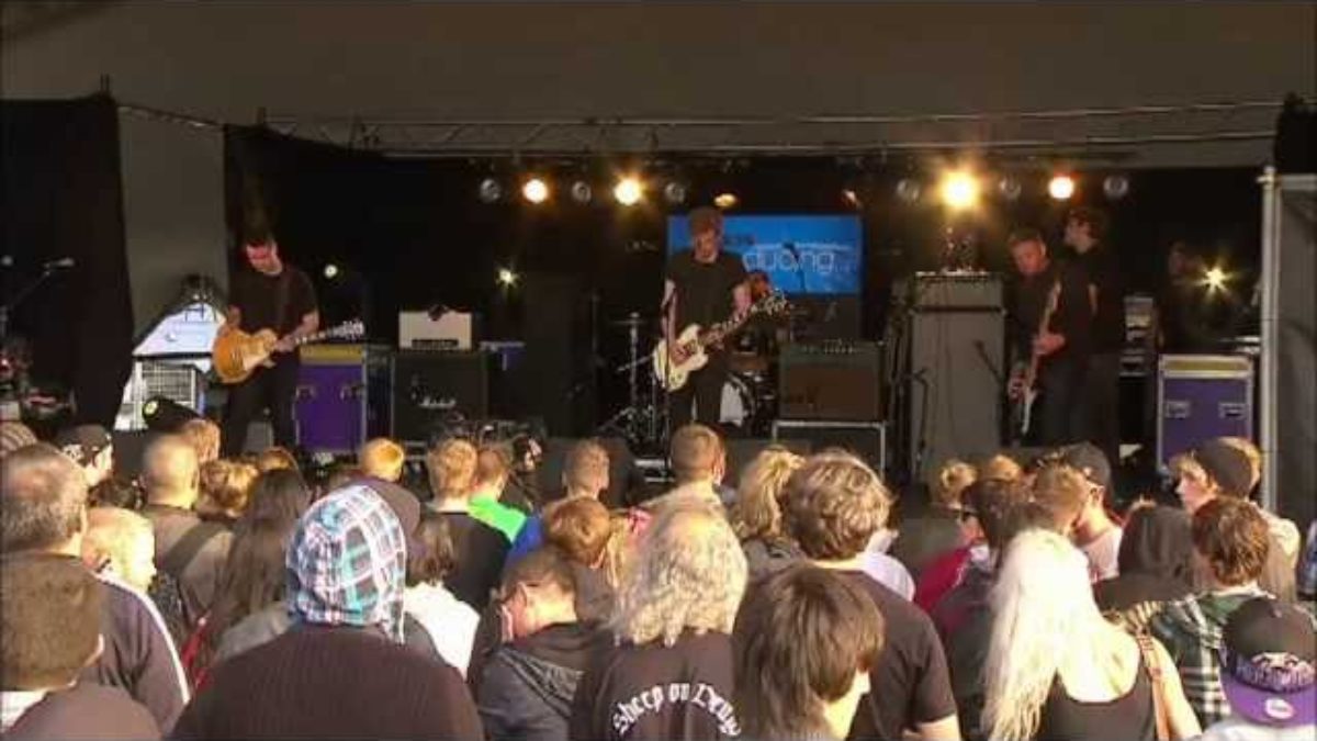 Lonely The Brave - The Blue The Green at Reading Festival 2013