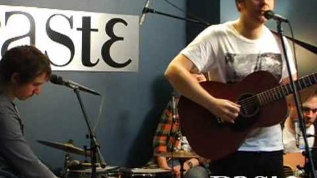 Loney Dear "Sinister" live at Paste
