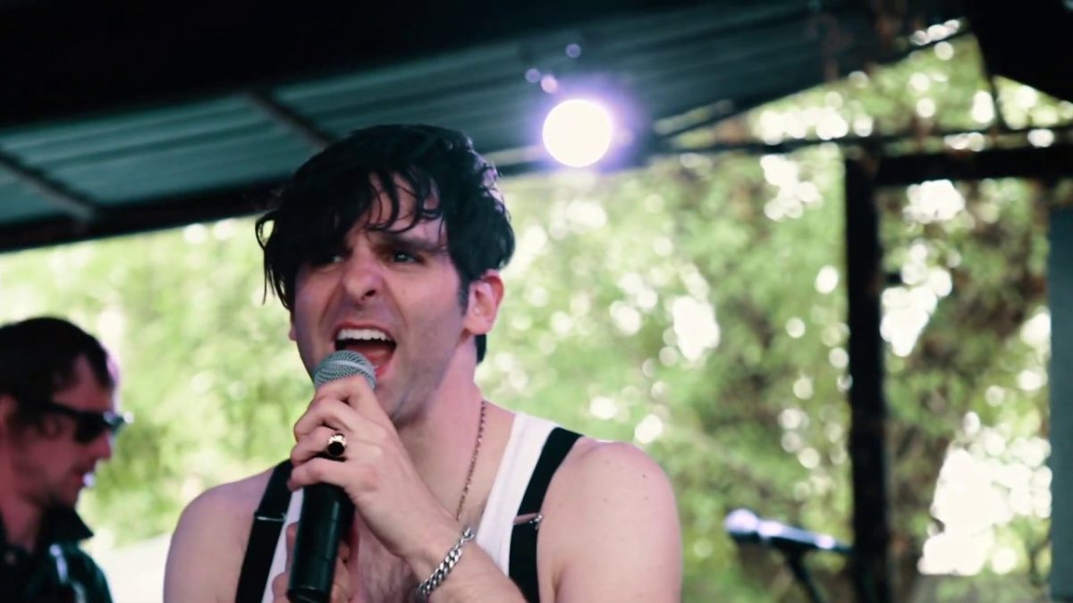 Low Cut Connie - Help Me (Live at The Current Day Party)