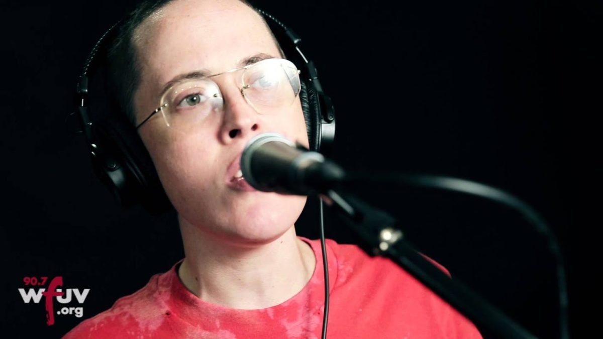Lower Dens - "To Die in LA" (Live at WFUV)