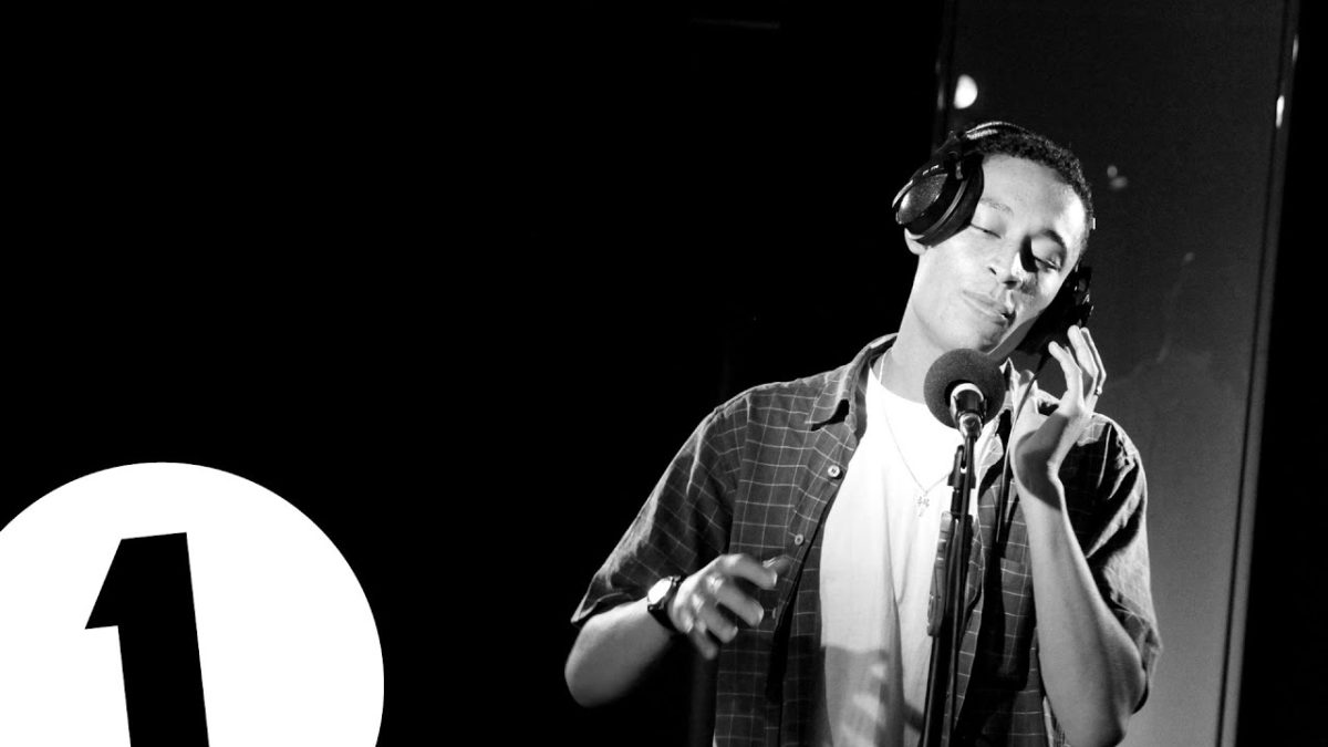 Loyle Carner - Heard 'Em Say (Kanye West cover) - Radio 1's Piano Sessions