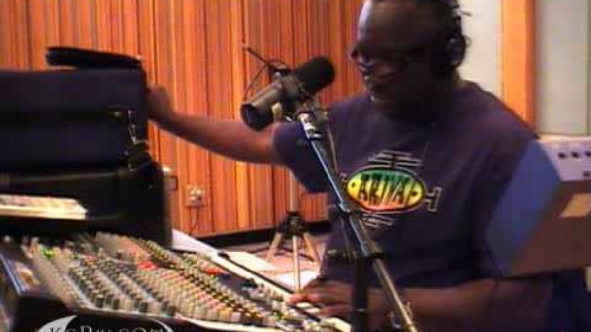Mad Professor performing "Teardrop (Massive Attack Remix)" on KCRW