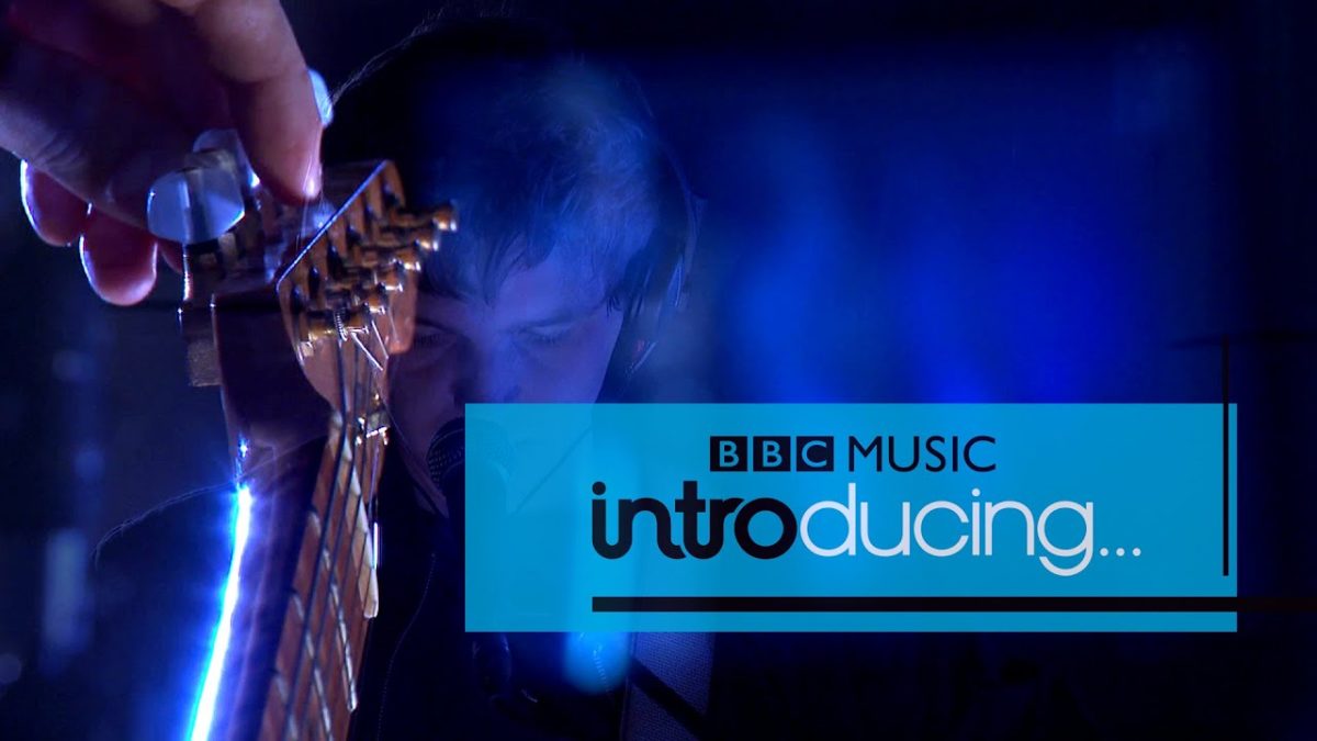 Man Of Moon - Waveforms (Django Django cover - BBC Introducing session)