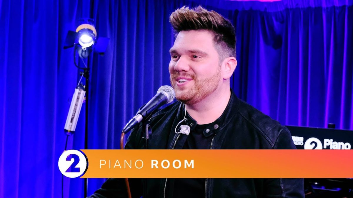 Mark Kingswood - Strong  Radio 2 Piano Room