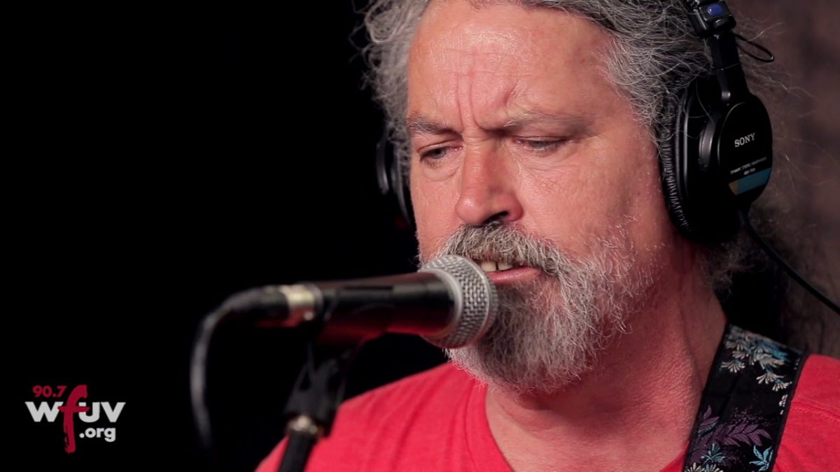 Meat Puppets - "Nine Pins" (Live at WFUV)
