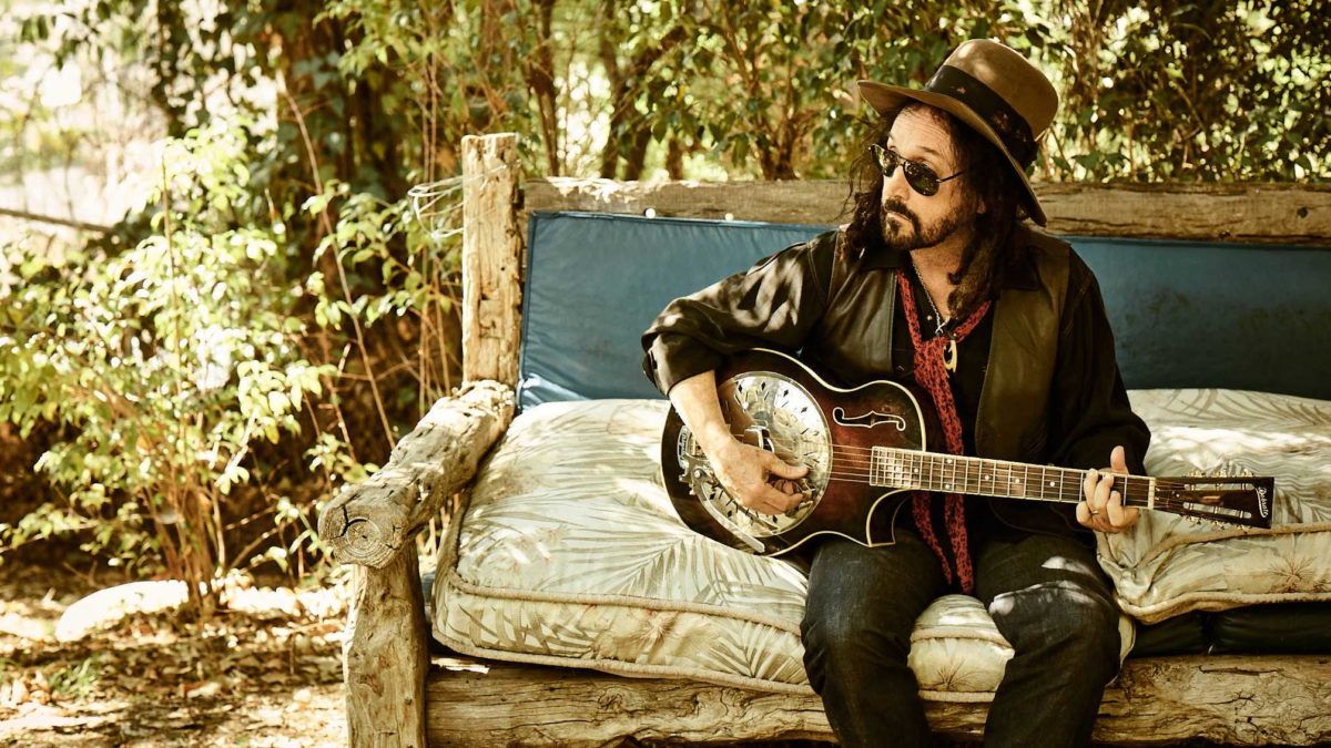 Mike Campbell Shares ‘Lockdown’ Video