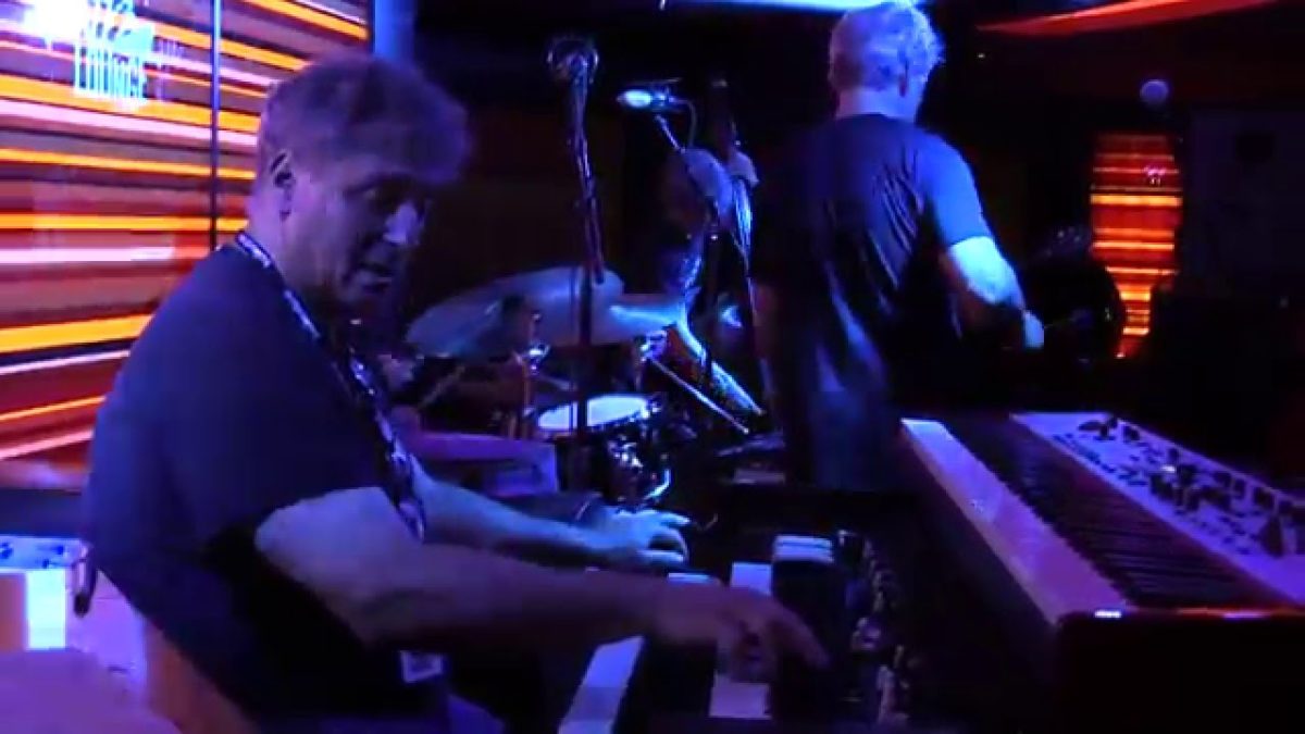 Mike Dillon Jazz Lounge 1/8/16 (Part 1 of 4) Jam Cruise (Astral Project)