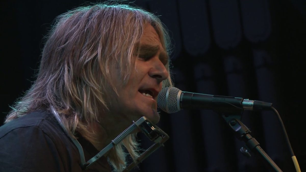 Mike Peters - Strength (101.9 KINK)
